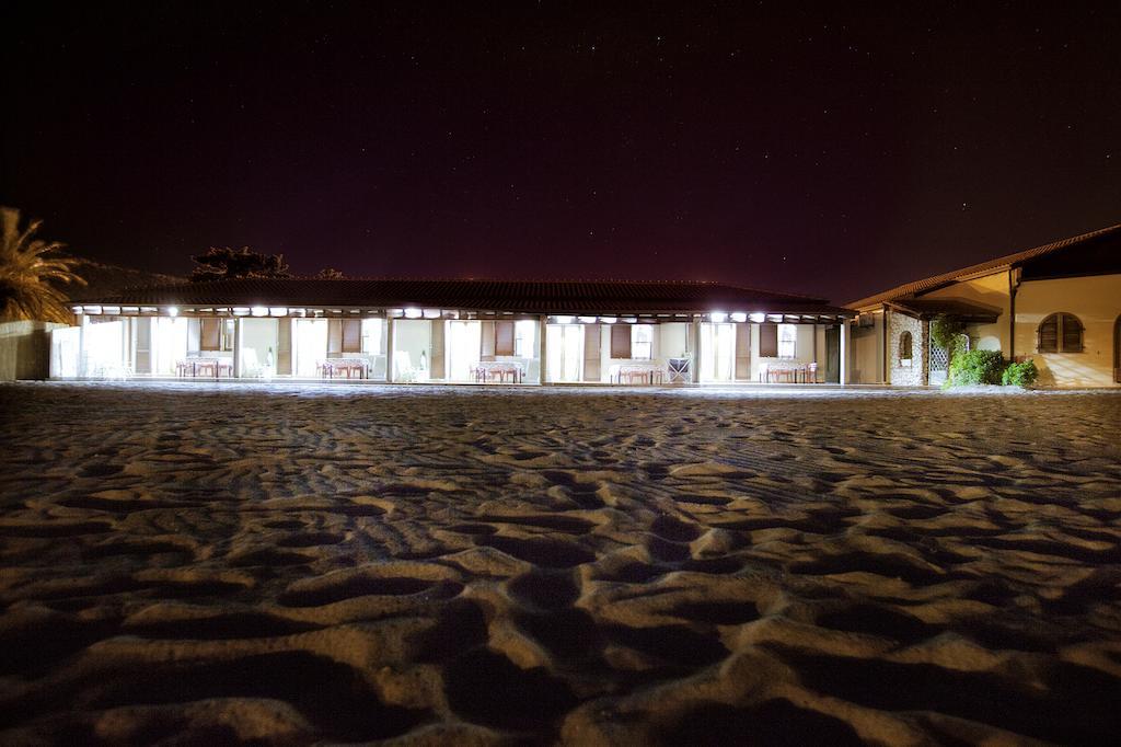 布沙滨海Residenza Solemar别墅 外观 照片